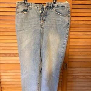 Good American jeans!